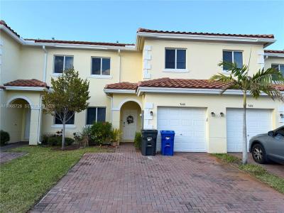 5420 SW 13th Ct, North Lauderdale, Florida 33068, USA