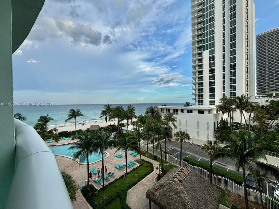 3901 S Ocean Dr 5H, Hollywood, Florida 33019, USA