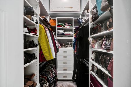 16287 Mariposa Circle, Pembroke Pines, Florida 33331