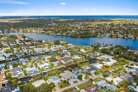 24 Leeward Circle, Tequesta, Florida 33469, Stati Uniti