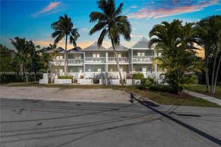 5101 Sunset Village Dr, Duck, Florida 33050, USA