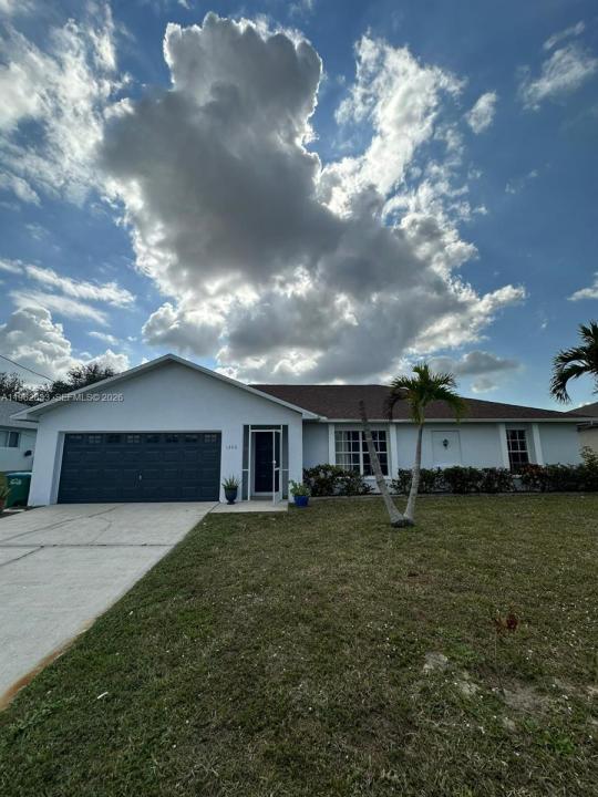 1306 SW 11 th, Cape Coral, 佛罗里达州 33991, 美国