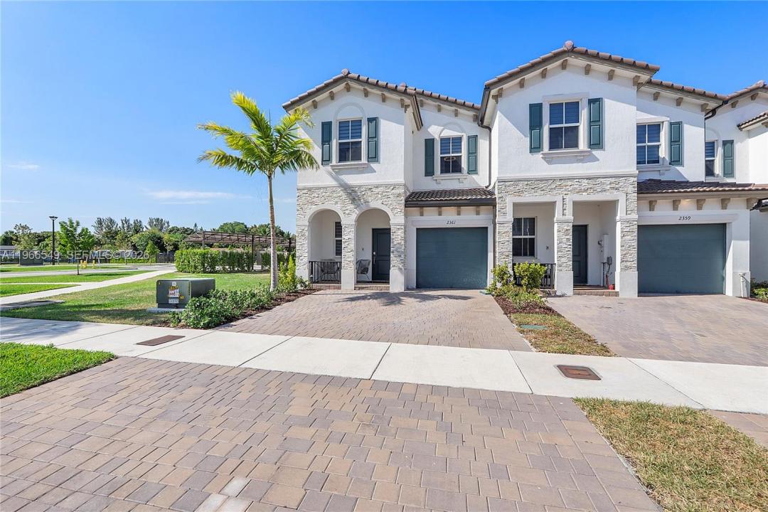 2361 NW 125th St, Miami, פלורידה 33167, ארצות הברית של אמריקה