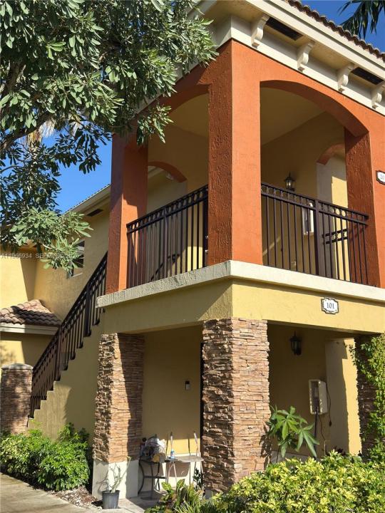 930 NE 34th Ave 201, Homestead, Florida 33033, Stati Uniti