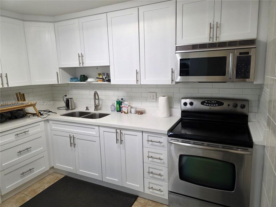 1811 Jefferson St 501, Hollywood, Floride 33020, États-Unis