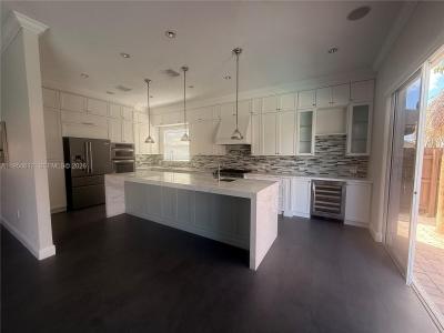 8835 NW 168th St 0, Miami Lakes, Florida 33018, Estados Unidos