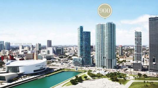 900 Biscayne Blvd 3212, Miami, Florida 33132, USA