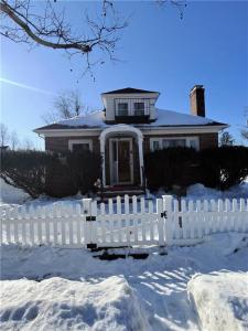 390 montgomery Street, Cranston, RI 02905, USA