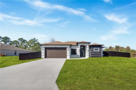 1935 Holyoke Ave, Lehigh Acres, Florida 33972, USA