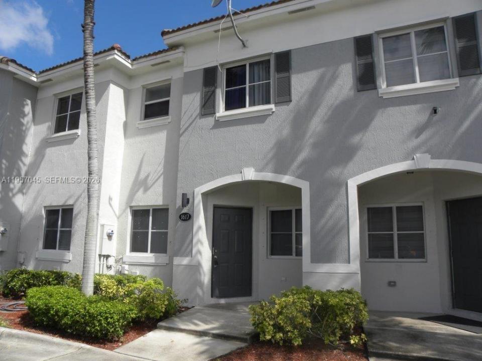 1617 SE 30th St, Homestead, Florida 33035, USA