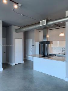 10 SW South River Dr 1709, Miami, Florida 33130, USA