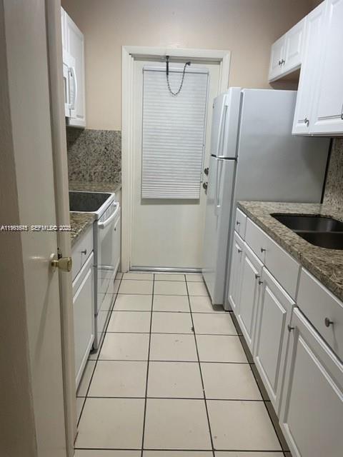 1450 Atlantic Shores Blvd 304, Hallandale Beach, Floride 33009, États-Unis