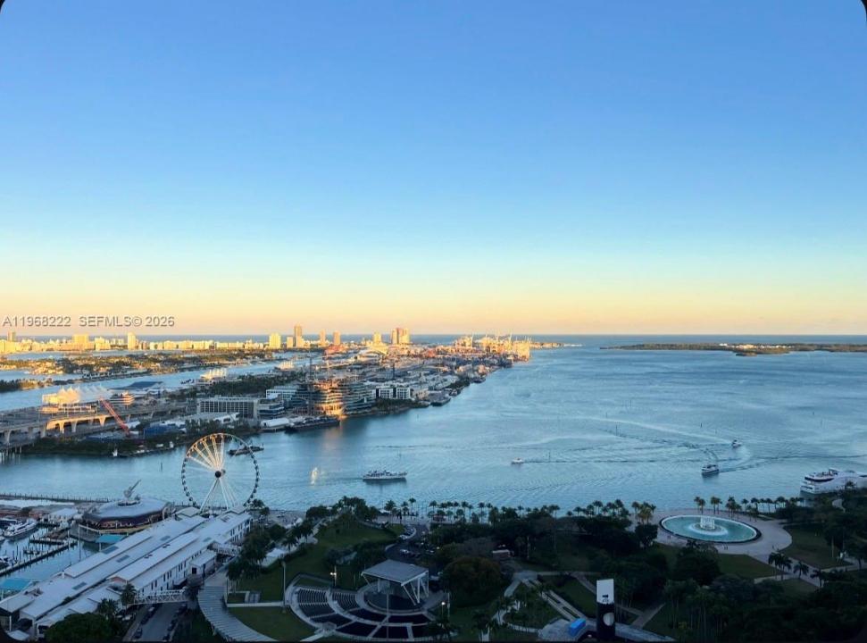 253 NE 2nd St 3903, Miami, 플로리다 33132, 미국