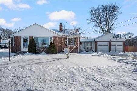 2 Ward Avenue, North Providence, ロードアイランド 02904, アメリカ合衆国