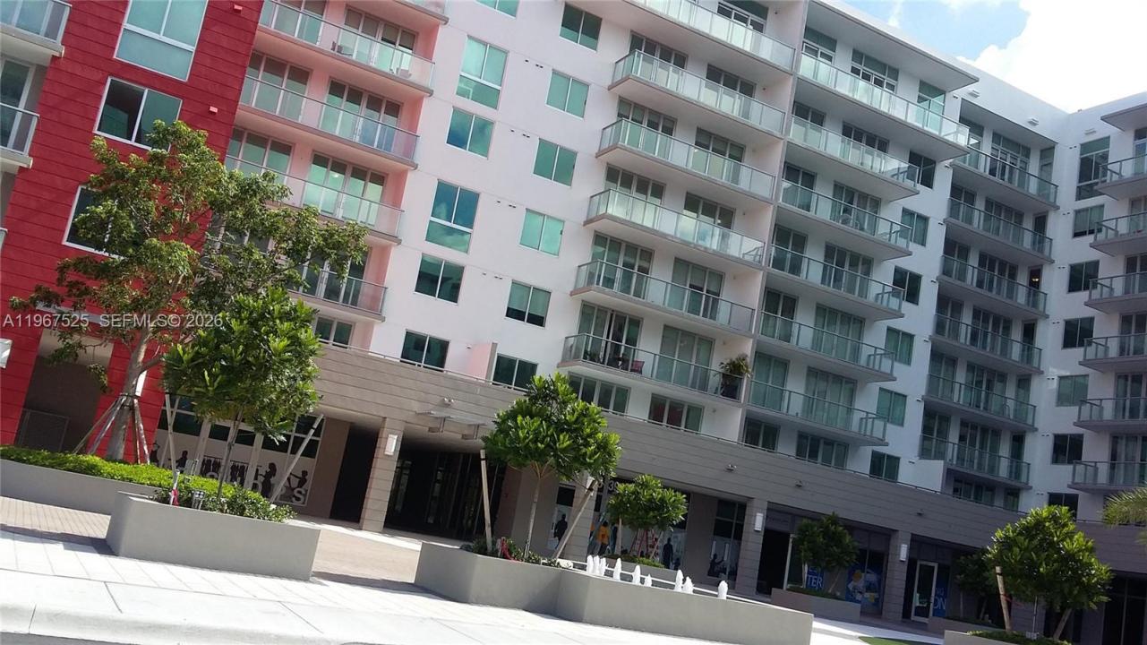 7875 NW 107th Ave 812, Doral, Florida 33178, USA