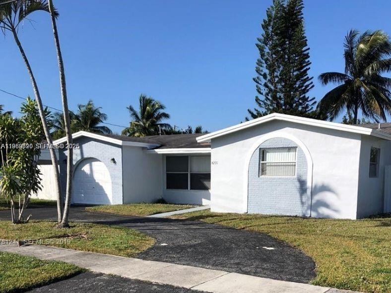 4231 NW 27th St 0, Lauderhill, Flórida 33313, Estados Unidos