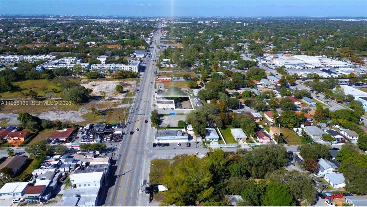 1067 NW 79th St, Miami, Floride 33150, États-Unis