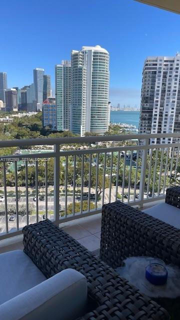 2475 Brickell Ave 1704, Miami, Florida 33129, Stati Uniti