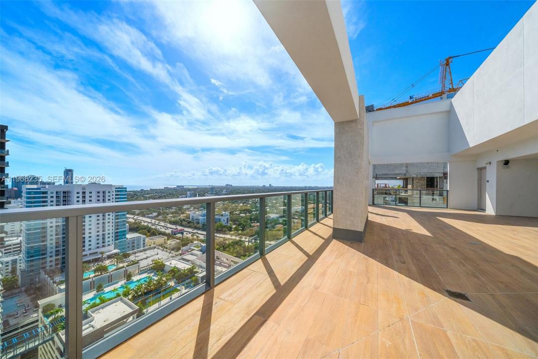 229 SW 9th St 208, Miami, Floride 33130, États-Unis