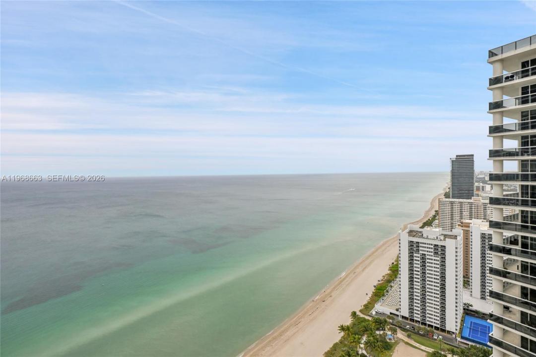 1830 S Ocean Dr 4005, Hallandale Beach, Florida 33009, USA