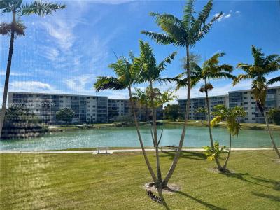 2855 Leonard Dr H202, Aventura, Florida 33160, USA