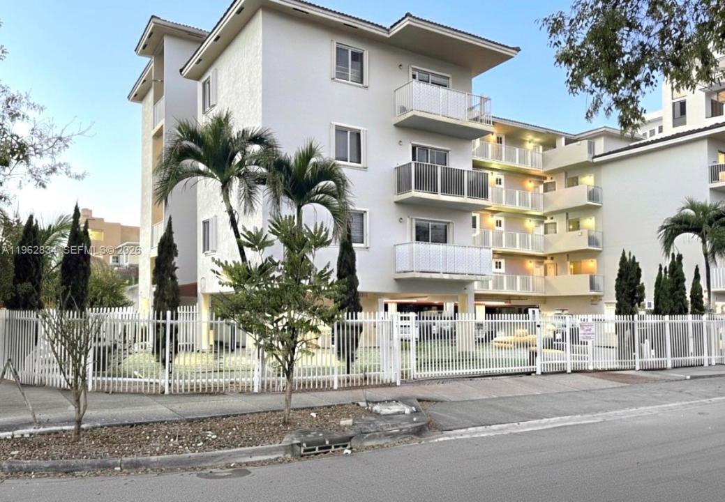 134 SW 7th Ave 404, Miami, Floride 33130, États-Unis