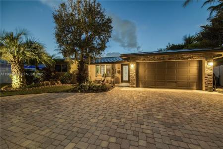 291 SE 5th Ter, Pompano Beach, Florida 33060, USA