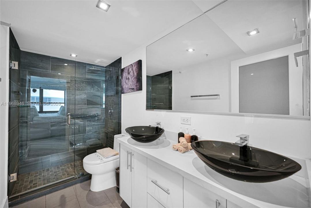 5225 Collins Ave 714, Miami Beach, Florida 33140, Stati Uniti