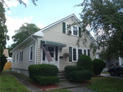 36 Monument Street, Cranston, Rhode Island 02910, Estados Unidos