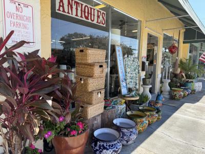 1642 Old Dixie Highway, Vero Beach, Florida 32960