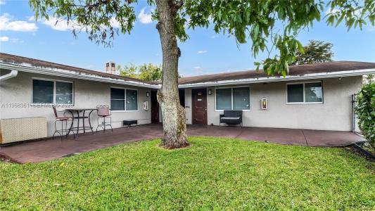 5940 NW 19th Ct, Lauderhill, Floride 33313, États-Unis