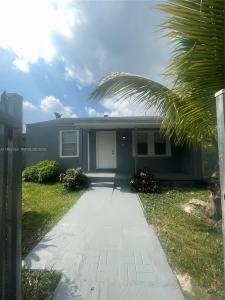 156 NE 77th St /, Miami, Florida 33138, USA