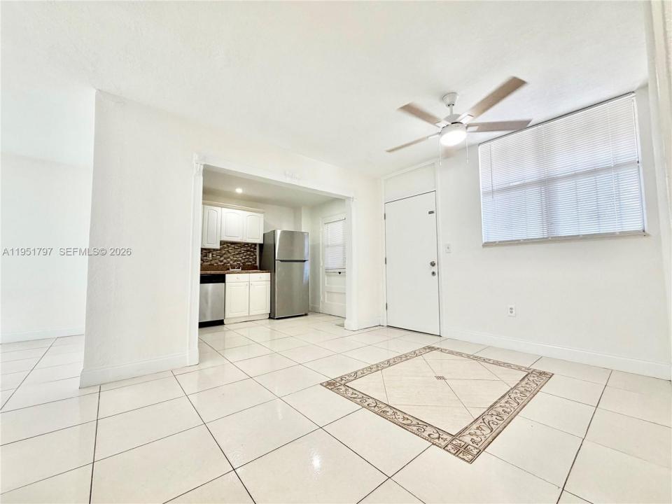 1475 NE 125th Ter 301A, North Miami, Floride 33161, États-Unis