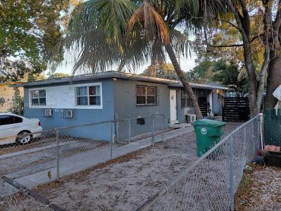 1262 - 1264 NW 46th St, Miami, Florida 33142, USA