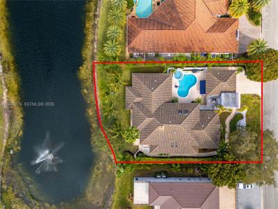 622 E Enclave Cir E, Pembroke Pines, Florida 33027, Estados Unidos