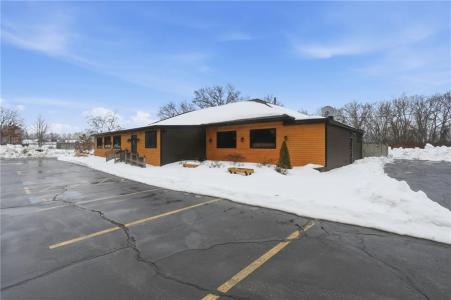 332 Farnum Pike, Smithfield, RI 02917, USA