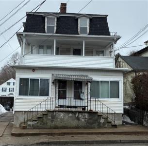 672 Providence Street, West Warwick, Rhode Island 02893, Estados Unidos