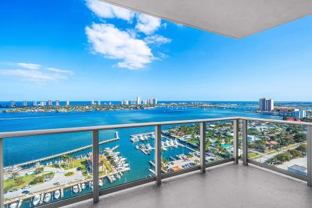 220 Lake Shore Drive 2202, Lake Park, Florida 33403