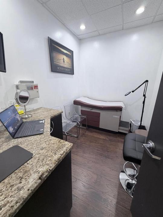 6141 SW 72 ST 130, South Miami, Floride 33143, États-Unis