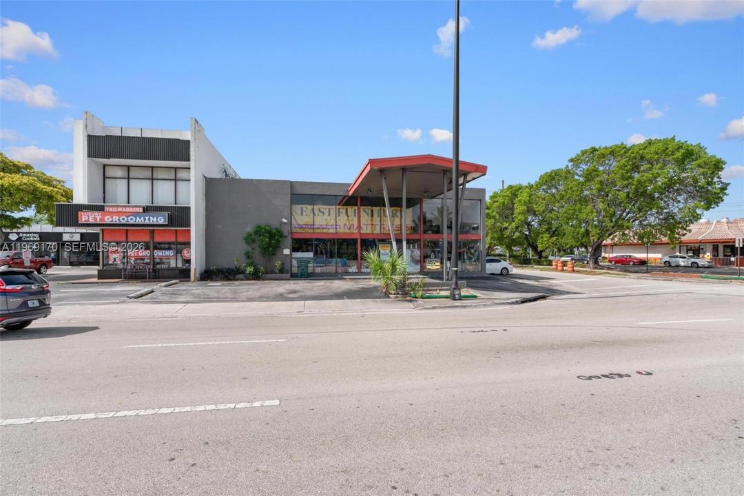1500 E Commercial Blvd, Oakland Park, Floride 33334, États-Unis