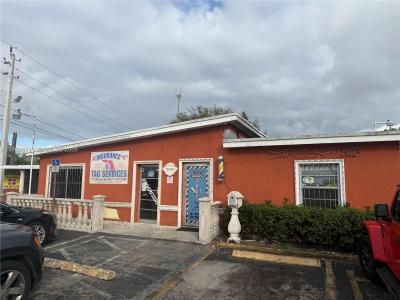 5720 W Hallandale Beach Blvd, West Park, Florida 33023, USA