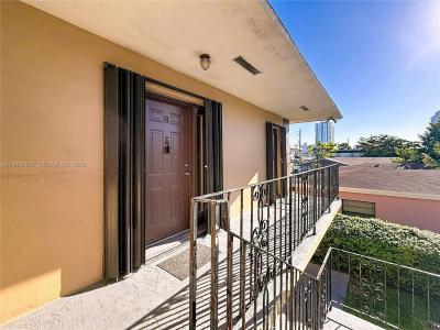 2335 NE 172 Nd 8, North Miami Beach, Florida 33160, USA