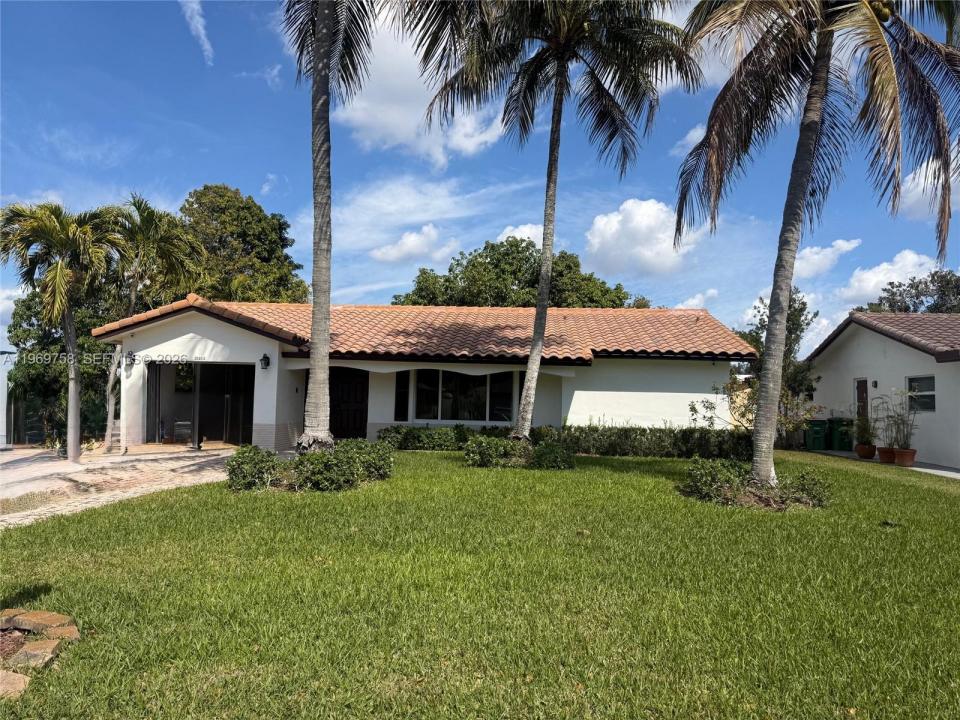 10403 NW 80th Ct 10403, Tamarac, Florida 33321, USA