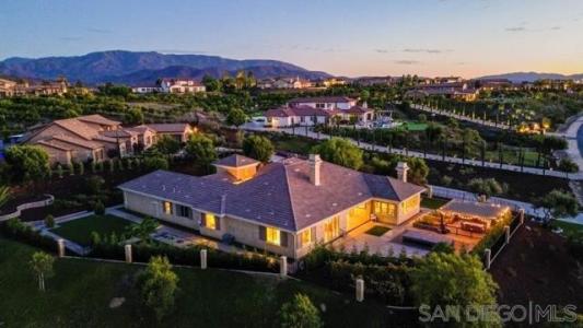 Knoll Vista Lane, Temecula, California 92592