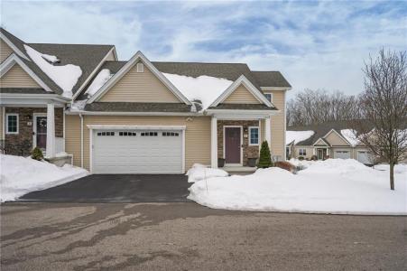 2 Justin Circle C, Smithfield, Rhode Island 02917, États-Unis