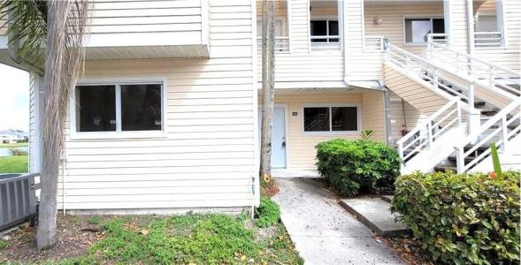 3433 NW 44th St 101, Lauderdale Lakes, Florida 33309