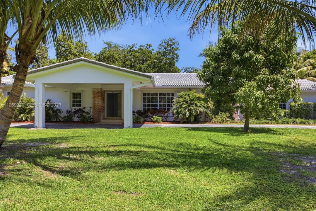 14721 SW 67th Ave, Coral Gables, Florida 33158, USA