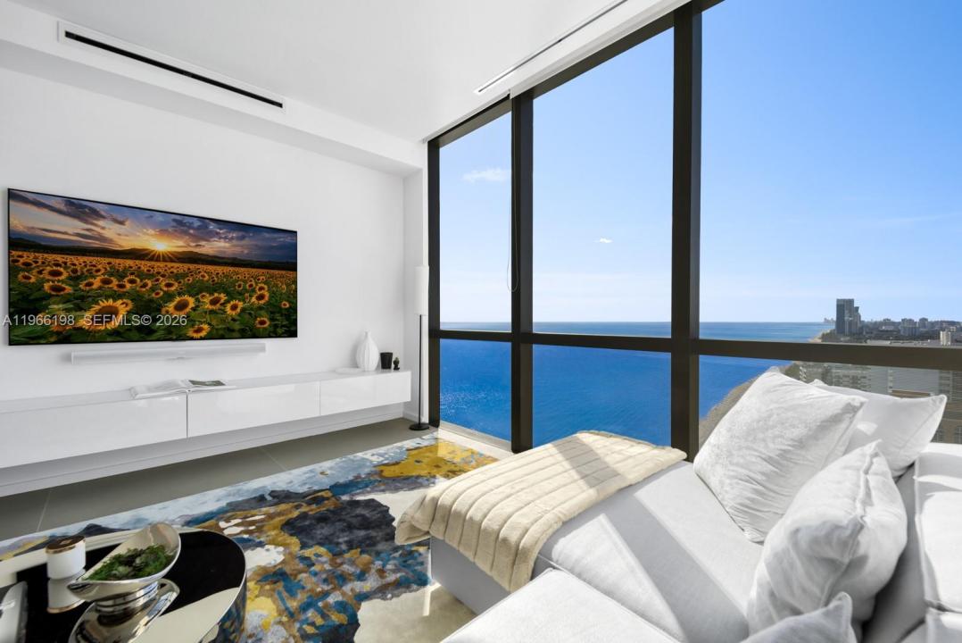 2000 S Ocean Dr 25B, Hallandale Beach, Florida 33009, Stati Uniti