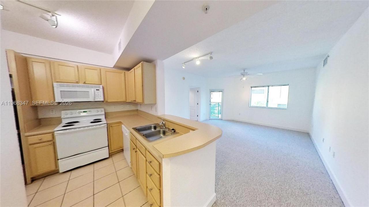 6001 SW 70th St 217, South Miami, Floride 33143, États-Unis