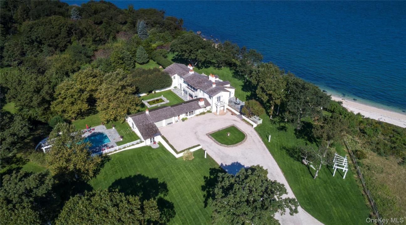 2840 Stars Road, Southold, New York 11939, USA
